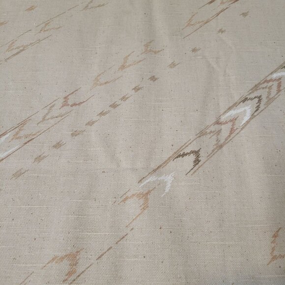 House and Home Fabrics and Draperies Upholstery Cotton Fabric 2.5 Yards - Picture 3 of 5